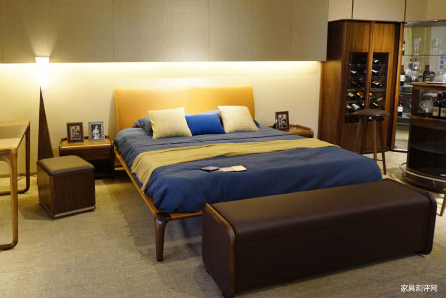 实木家具贴皮与不贴皮的区别,买实木家具上当受骗怎么办