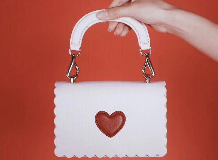 最新七夕包包,最值得入手的限量款包包