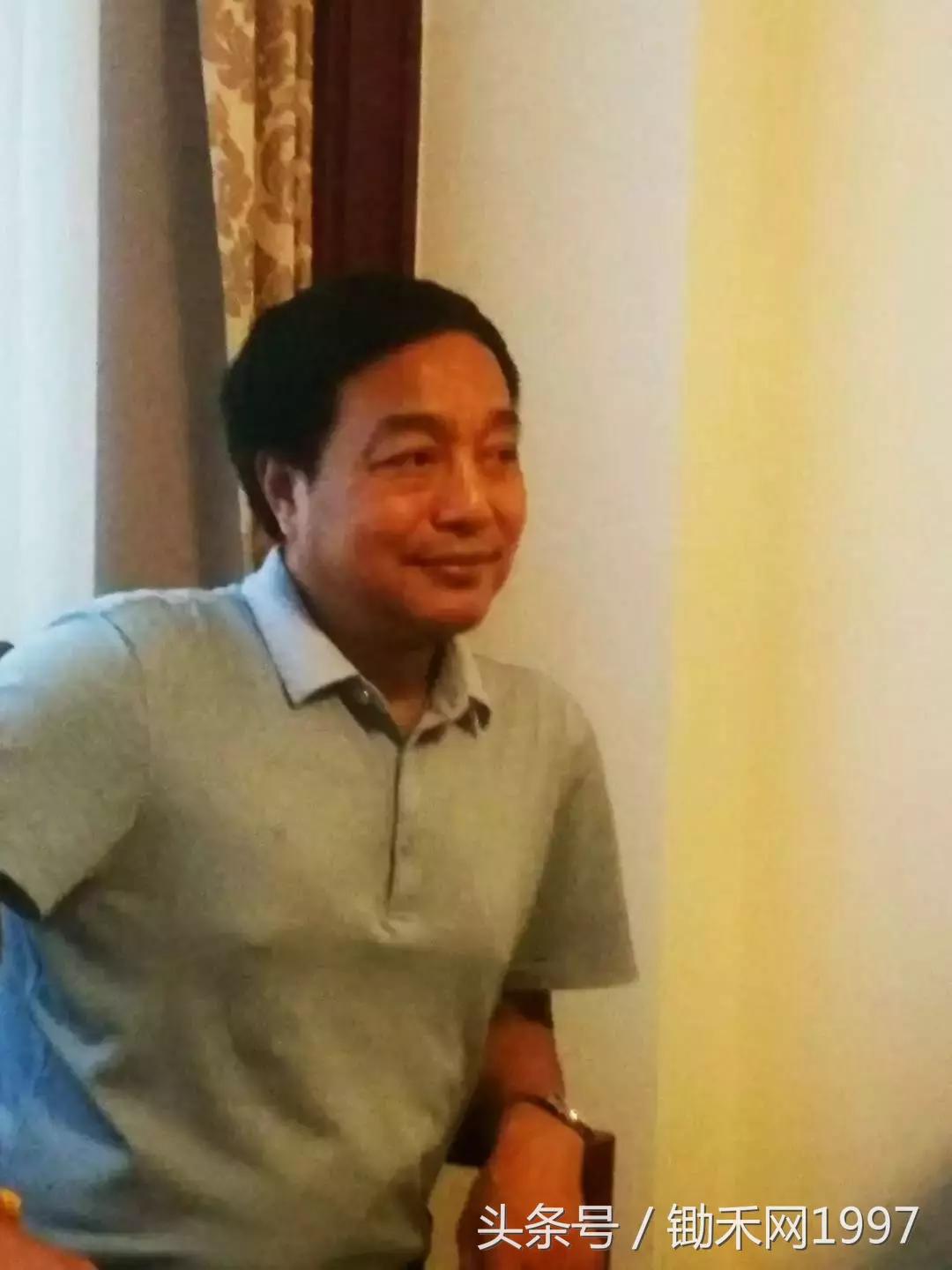 乌金石原石纹理,乌金石渗色