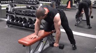 一对哑铃在家如何练出倒三角身材,哑铃练倒三角身材怎么练