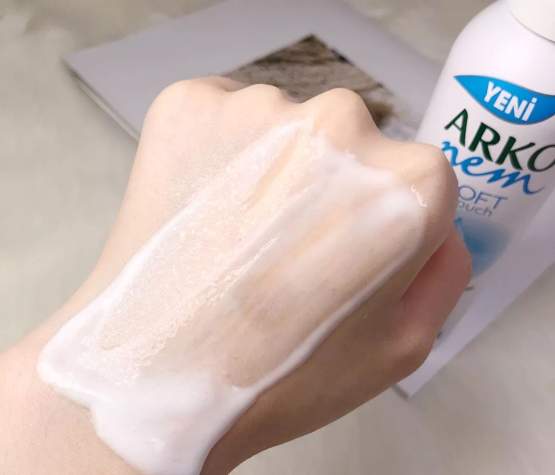 吸收快补水喷雾,夏天清爽型身体乳持久留香72小时