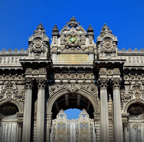 里拉暴跌的土耳其，不仅适合抢购奢侈品，还有浪漫的美景和美食