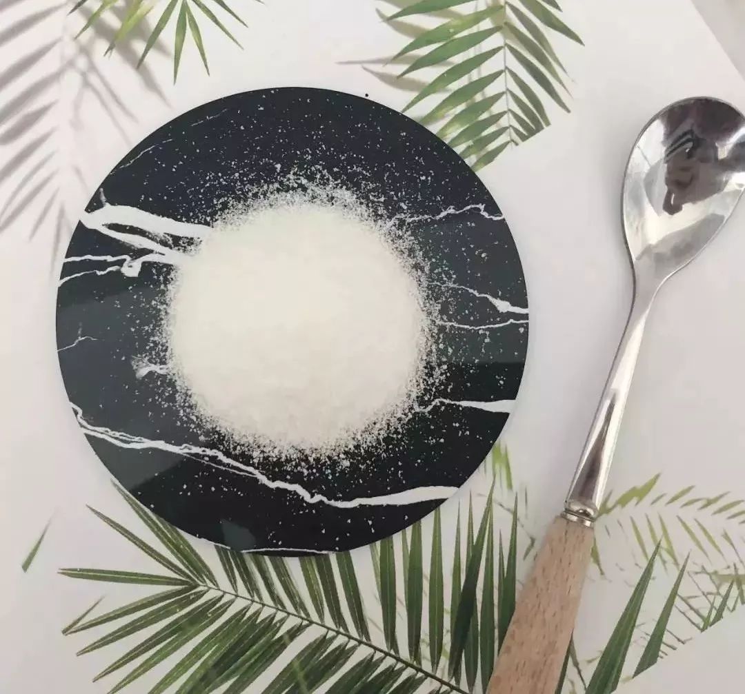 ⊙每天喝一点,皮肤就像吃了防腐剂,敷300张面膜可能都比不上……