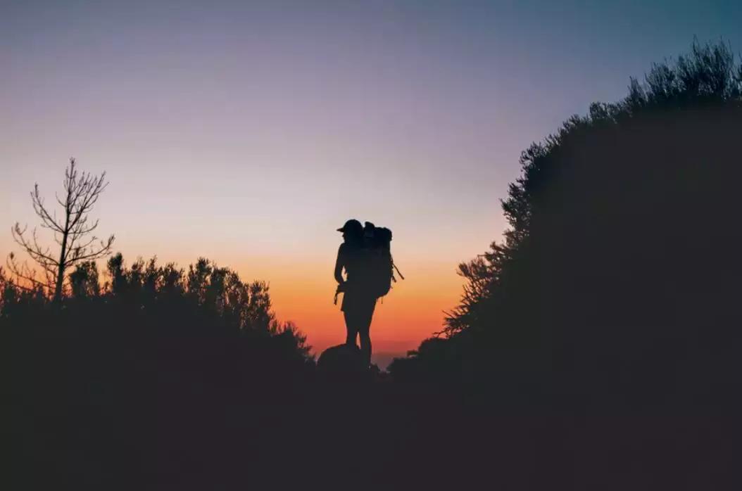 批评孩子一定要避开这7种时刻,孩子犯错不用批评只需讲这8句话