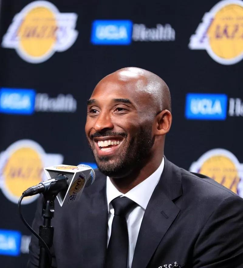 每人分享一个和科比的小故事,科比的成长的故事