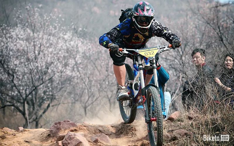 老鸟入门教程视频,分享新手选车攻略