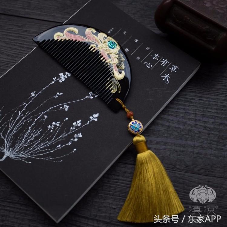 古人定情信物梳子,古人定情信物送男生什么好