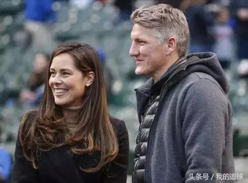 看哭足球狗：似曾相识的故事，与众不同的爱情