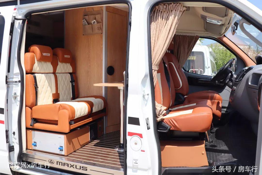 卫航大通v90短轴高顶无中门房车,卫航依维柯短轴中顶b型房车