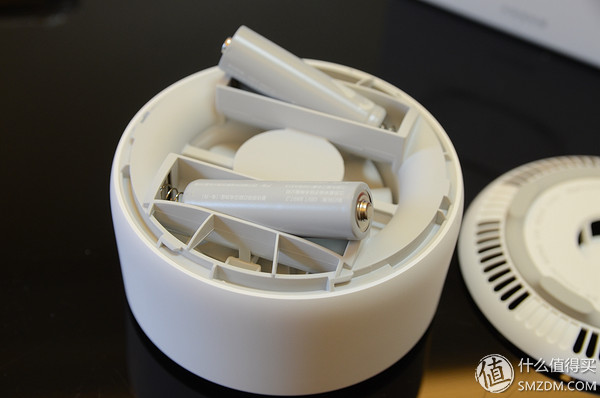 车里蚊子跑进来怎么办,夏天车内蚊子太多用什么驱蚊神器