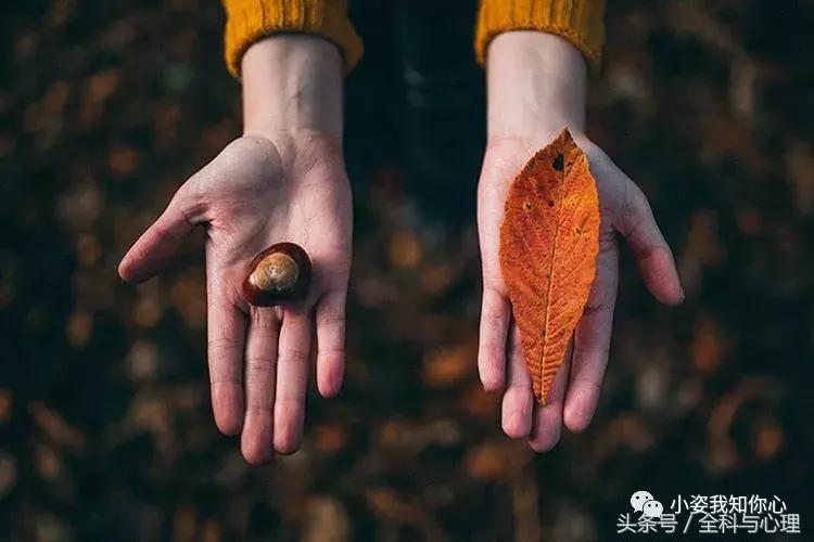 老是感觉自己自卑和不自信怎么办,女人自卑重拾自信