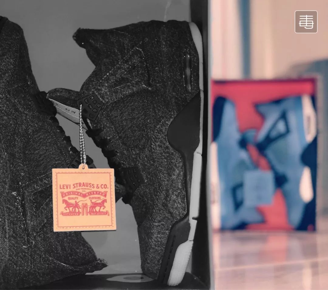 晒鞋丨用相机和鞋引爆这颗潮流*弹炸**