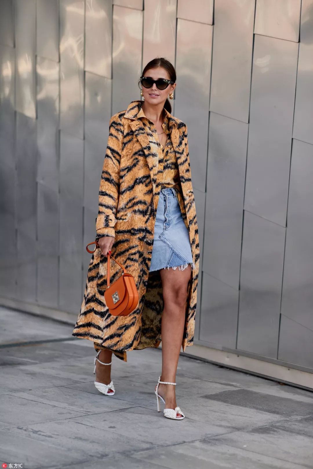 5折清仓的衣服,5折清仓的衣服值得买吗