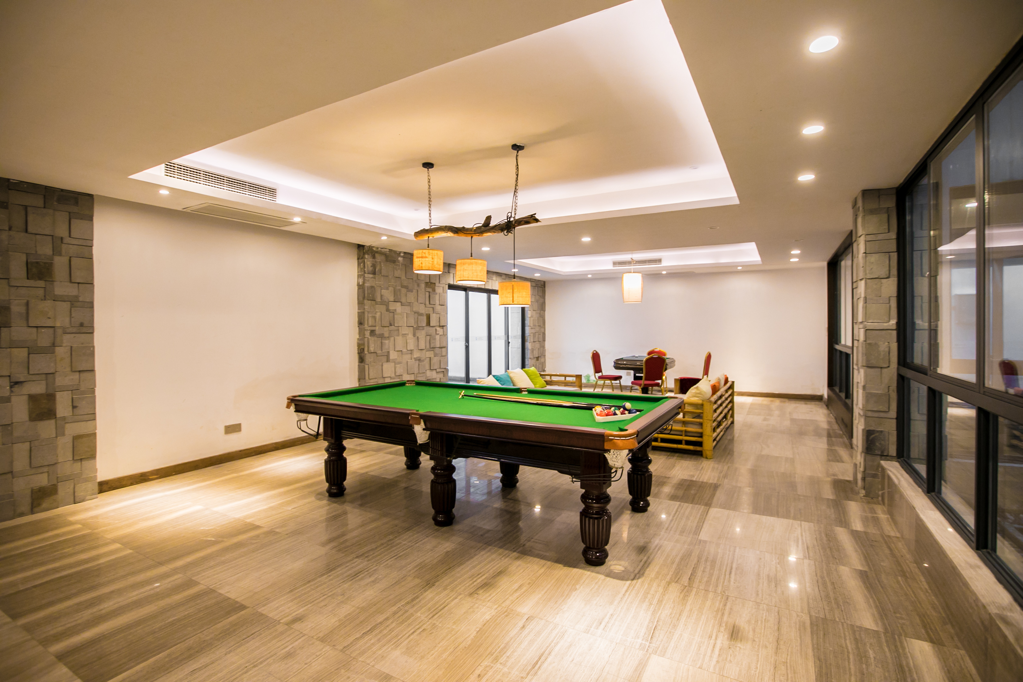 三亚人间天堂鸟巢度假村真实情况,三亚亚龙湾鸟巢度假村老板