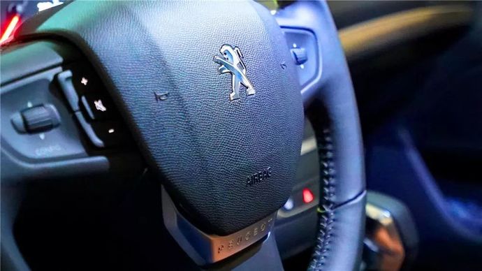 法系车标致408碰撞测试,全新东风标致408车型介绍