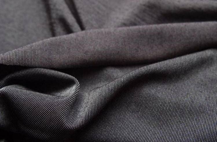 毛衣穿搭满大街？还得靠品质打败平庸