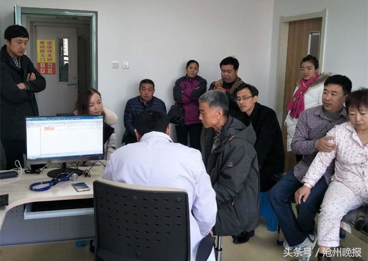 “头痛小王子”王利勇荣获“美丽河北·美丽医生”荣誉称号