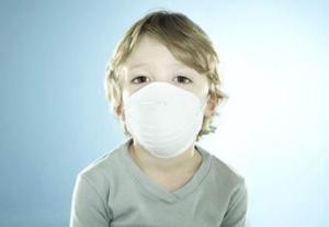 3岁男宝发烧,5岁男童口腔疱疹发烧身上出疹子