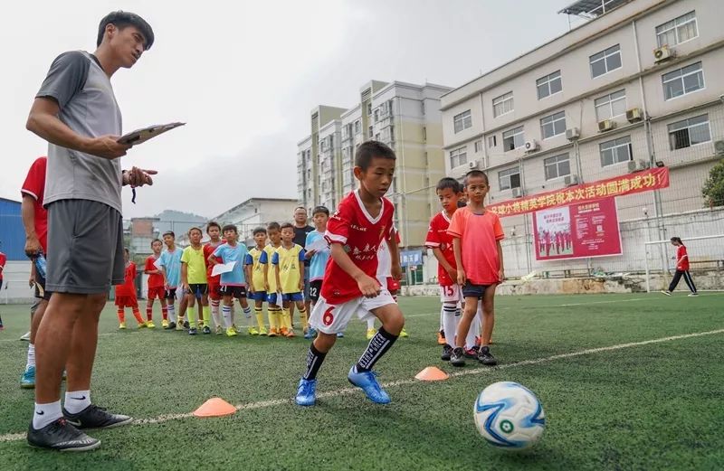 跆拳道青年锦标赛年龄,梧州市跆拳道u14选拔