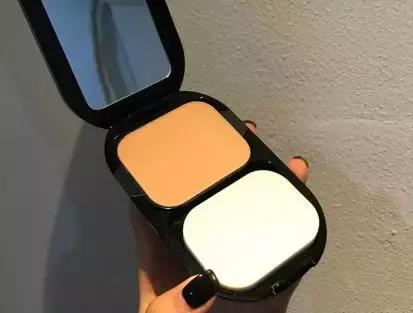 粉饼推荐测评网红爆款遮瑕持久度,推荐好用粉饼测评