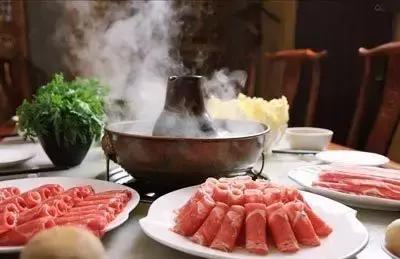 吃火锅的必点菜有哪些,吃火锅点菜的正确方法