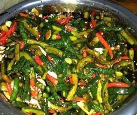 怎样腌酱黄瓜正宗酱黄瓜,甜酱黄瓜六必居酱黄瓜腌制配方