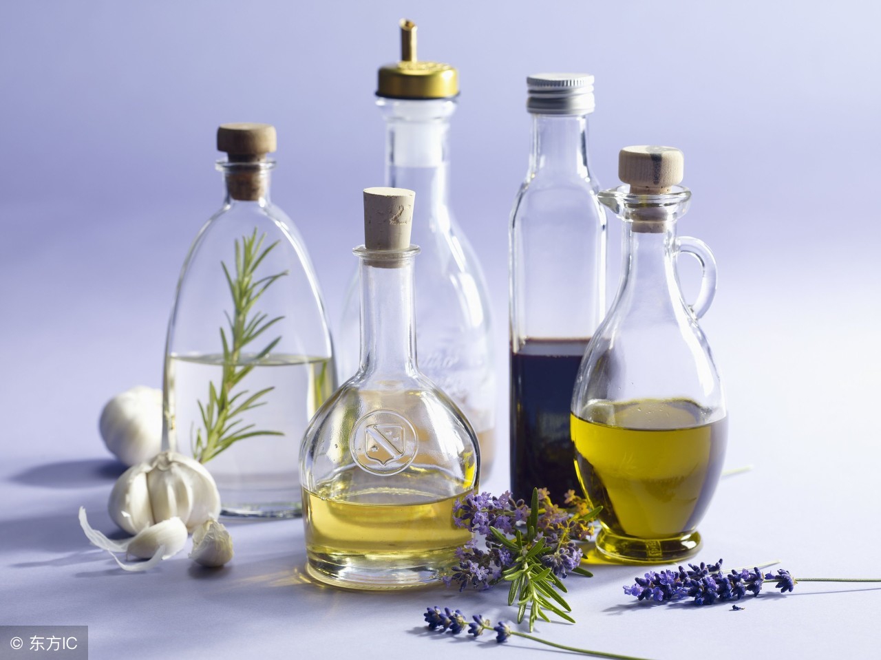 矿泉水瓶臭了怎么办,水瓶污垢用小苏打怎么去除