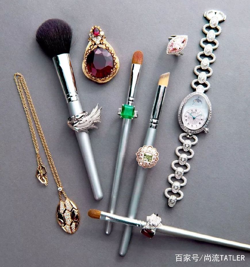 珠宝的收藏方法 (最简单的珠宝收藏方法)