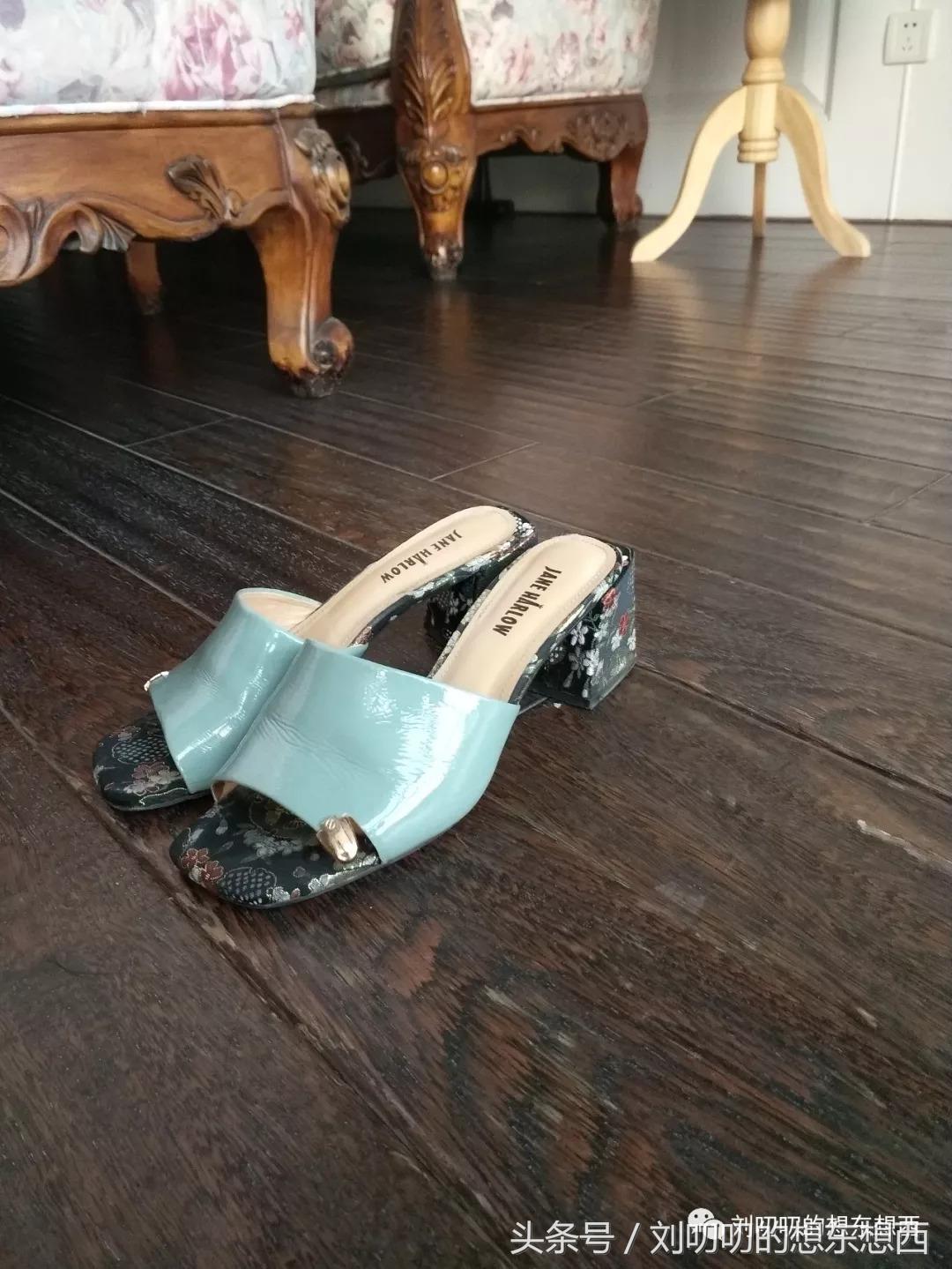 一日一Look-夏末的彩色西装套装(二)