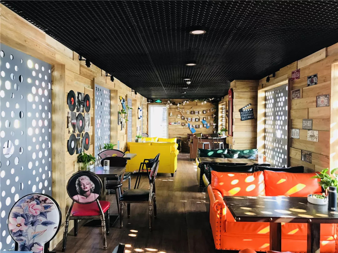 登上这艘神秘大船，体验24小时的时光穿越！