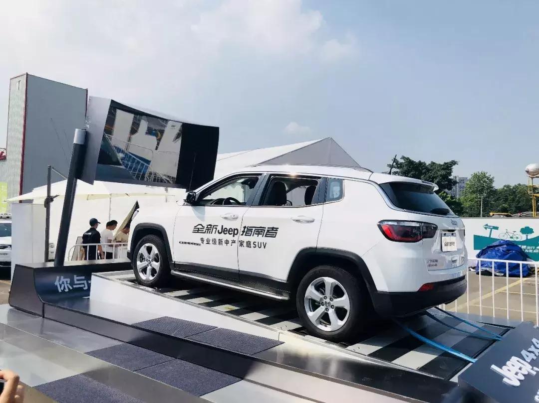 jeep4x4功能介绍,jeep4x4车型少见的