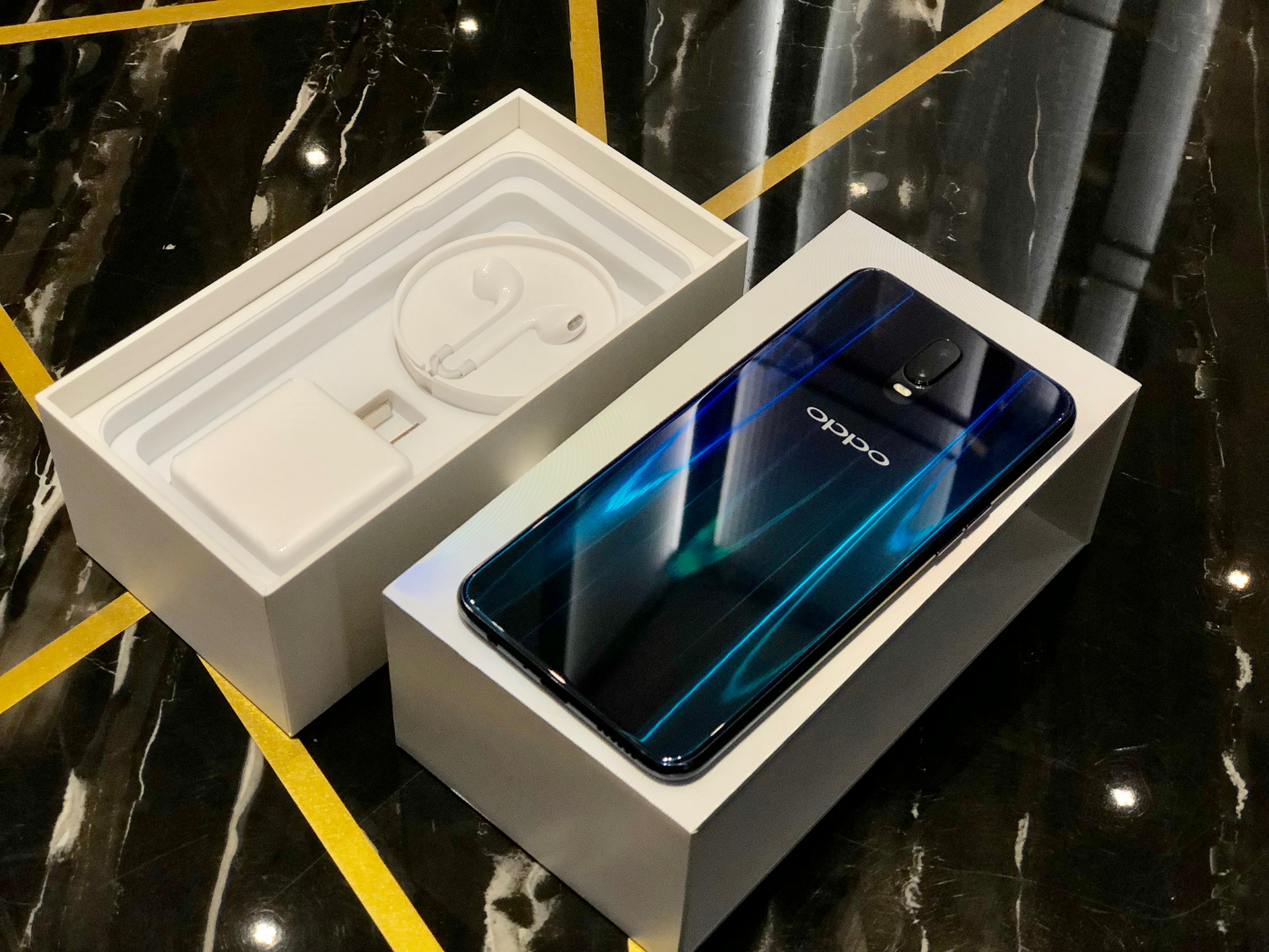 oppor17手机现在还值得入手吗,oppor17最好用的版本