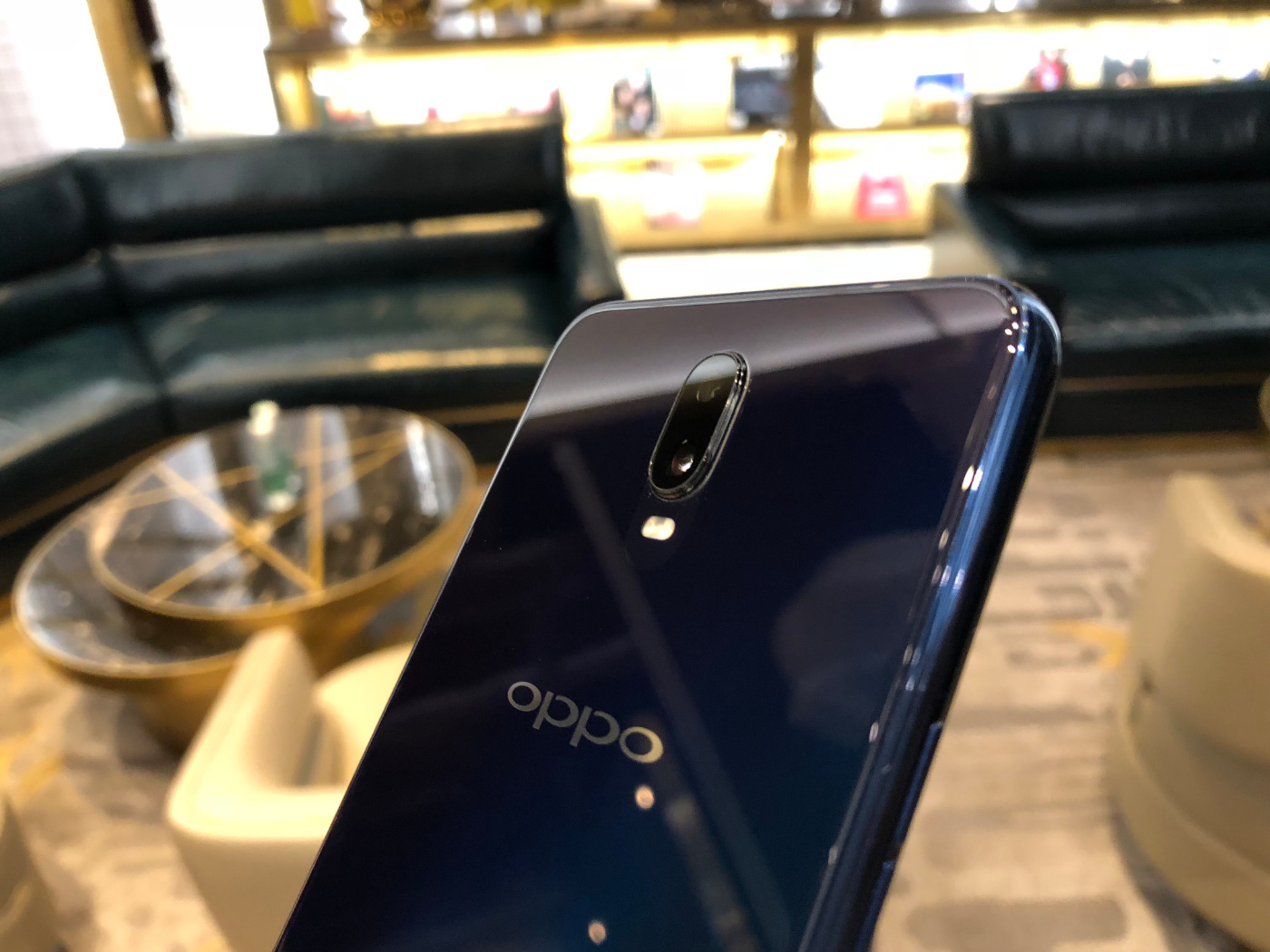 oppor17手机现在还值得入手吗,oppor17最好用的版本