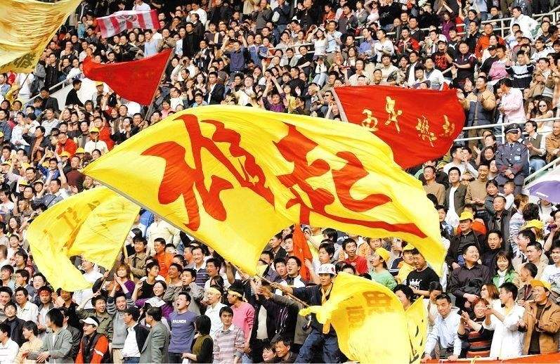 继“兵马组合”后，这对四川足球旗帜人物也要率队登场了