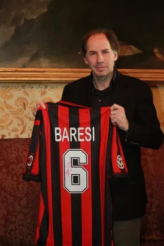 5人制足球球衣号码,足球比赛球衣号码规则