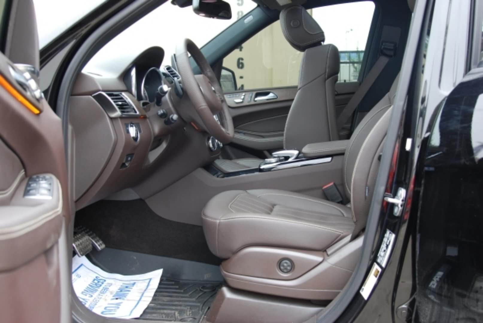 18款奔驰gle43顶配,加版19款奔驰gle43有什么特点