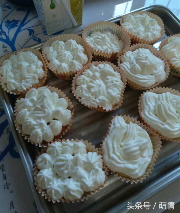 雀巢淡奶油裱花维持多久,安佳淡奶油可以裱花吗