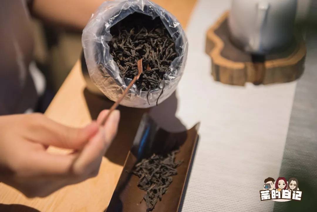 一喝单丛误终生从蜜兰香开始,一喝单丛茶就胃疼