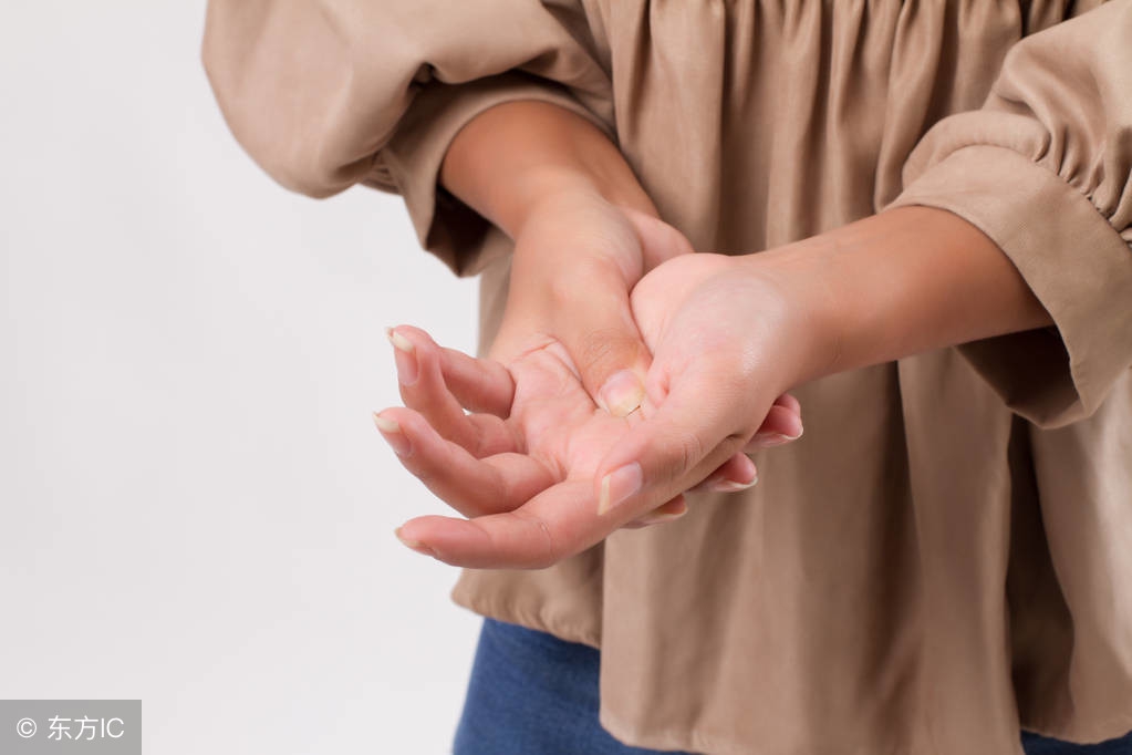 神奇二妙散不但去湿热,还能缓解痛风疼痛!