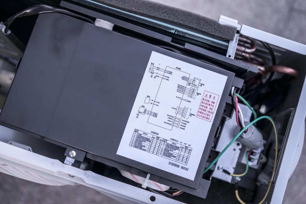 海信男神小智空调怎么清洗,海信男神小智空调拆解清洗视频
