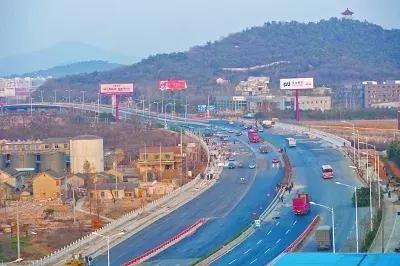 仙林湖与仙林中心板块,仙林中心和燕子矶怎么选择