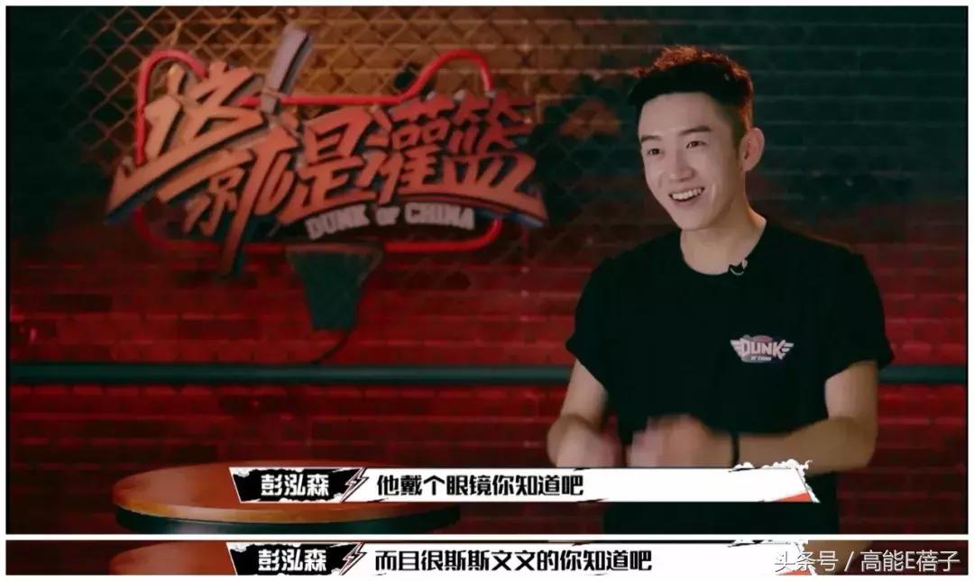 为什么李易峰话题度那么高,李易峰和粉丝相爱相杀的瞬间