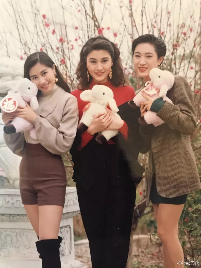 李嘉欣星冠,李嘉欣头戴皇冠