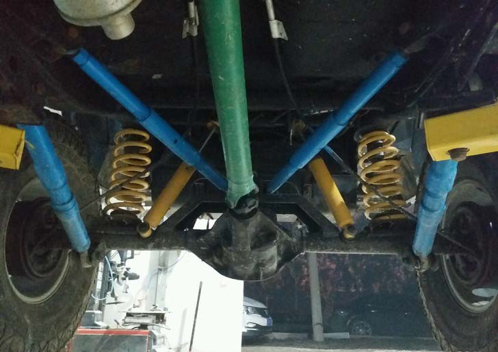 切诺基213改大脚,切诺基213升高5寸改装