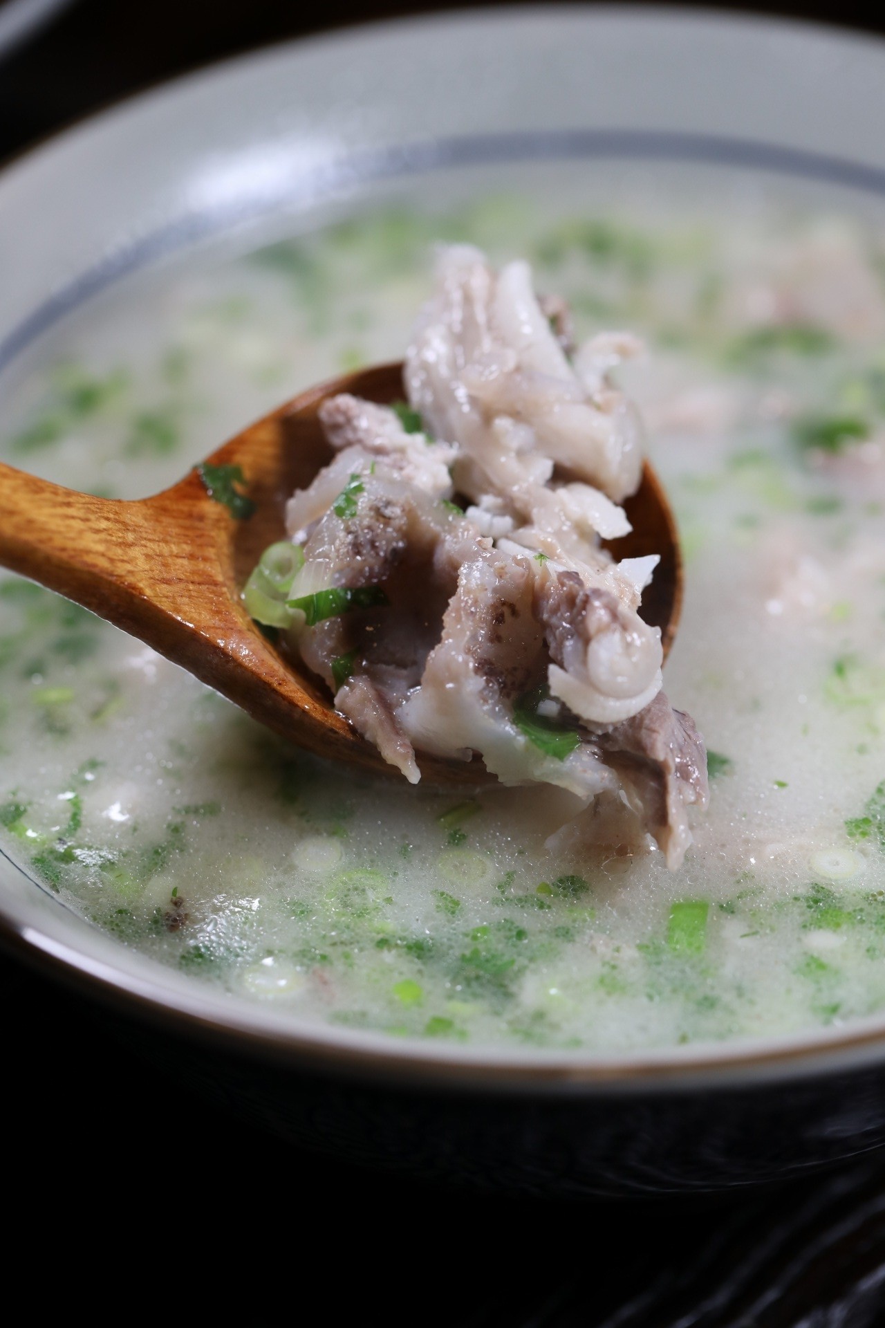 藏在唐山街的店,主打济宁风味罐羊,专治各种没胃口和不高兴!