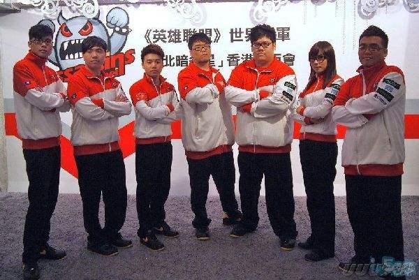 LOL中最帅的冠军系列皮肤是哪个?网页:又是自制系列秒官方!