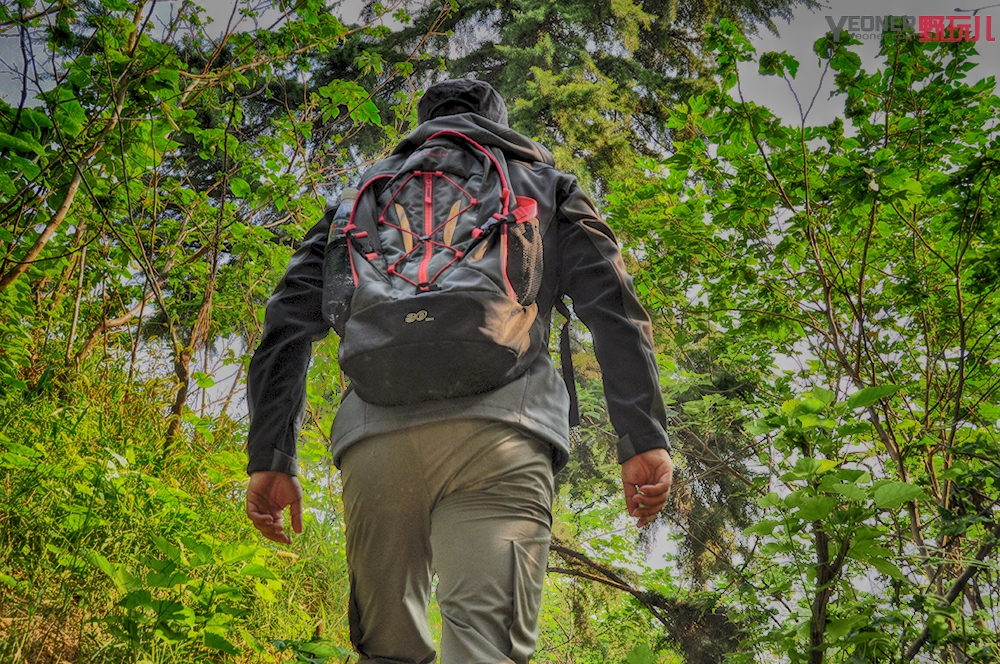 探路者himex33pro为啥那么贵,himex探路者羽绒服冲锋衣22款