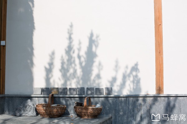 六小爷,六小爷唱的歌