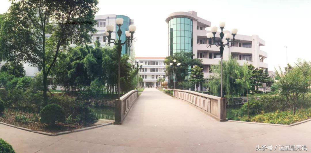 天一中学景色介绍,江苏省天一中学新校区