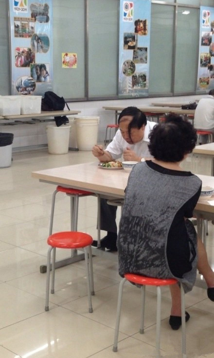 笑笑馆：亲爱的，你生日快到了，告诉我，想要什么礼物